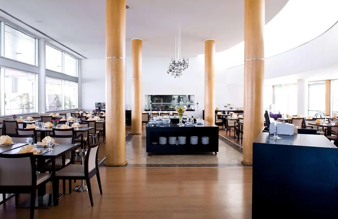 Tryp By Wyndham Porto Expo Hotel-1
